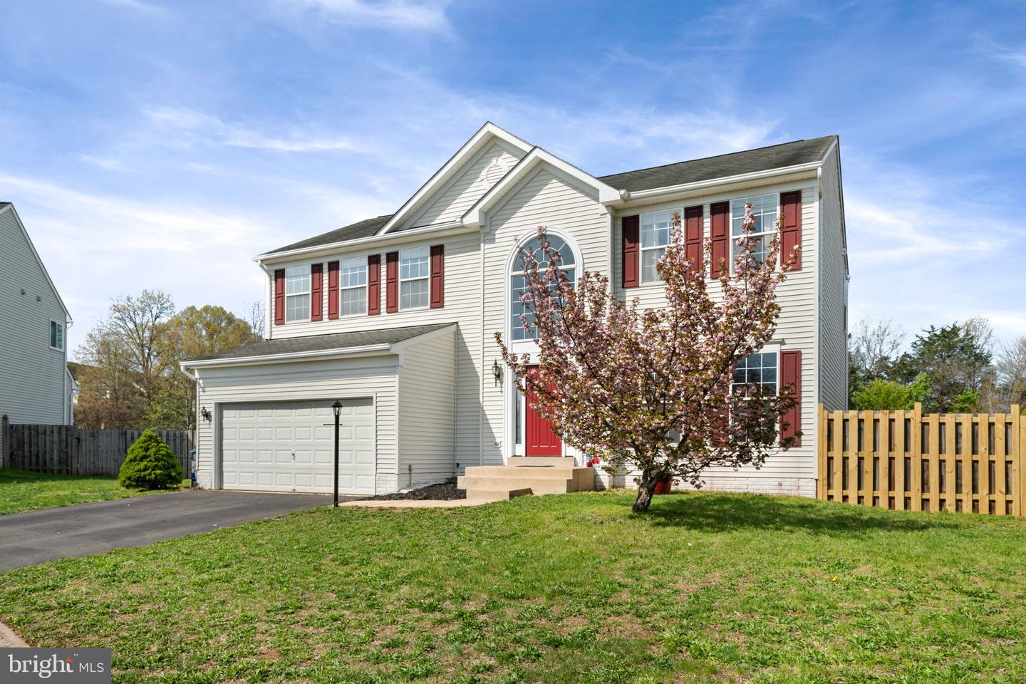 10820 LORD CHANCELLOR LN, BEALETON, Virginia 22712, 5 Bedrooms Bedrooms, ,3 BathroomsBathrooms,Residential,For sale,10820 LORD CHANCELLOR LN,VAFQ2016326 MLS # VAFQ2016326