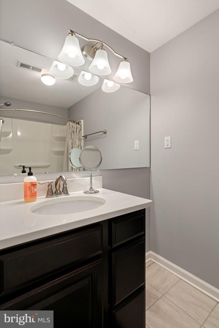 10820 LORD CHANCELLOR LN, BEALETON, Virginia 22712, 5 Bedrooms Bedrooms, ,3 BathroomsBathrooms,Residential,For sale,10820 LORD CHANCELLOR LN,VAFQ2016326 MLS # VAFQ2016326