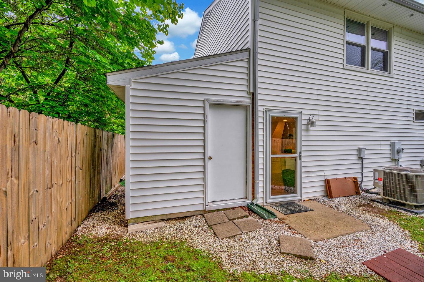 14 APACHE TER, FREDERICKSBURG, Virginia 22401, 4 Bedrooms Bedrooms, ,3 BathroomsBathrooms,Residential,For sale,14 APACHE TER,VAFB2008058 MLS # VAFB2008058
