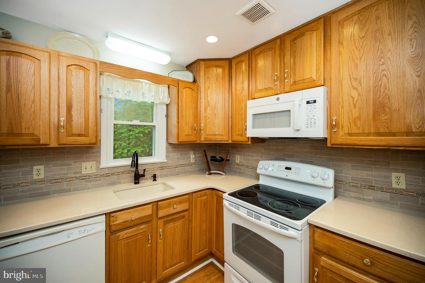 14 APACHE TER, FREDERICKSBURG, Virginia 22401, 4 Bedrooms Bedrooms, ,3 BathroomsBathrooms,Residential,For sale,14 APACHE TER,VAFB2008058 MLS # VAFB2008058