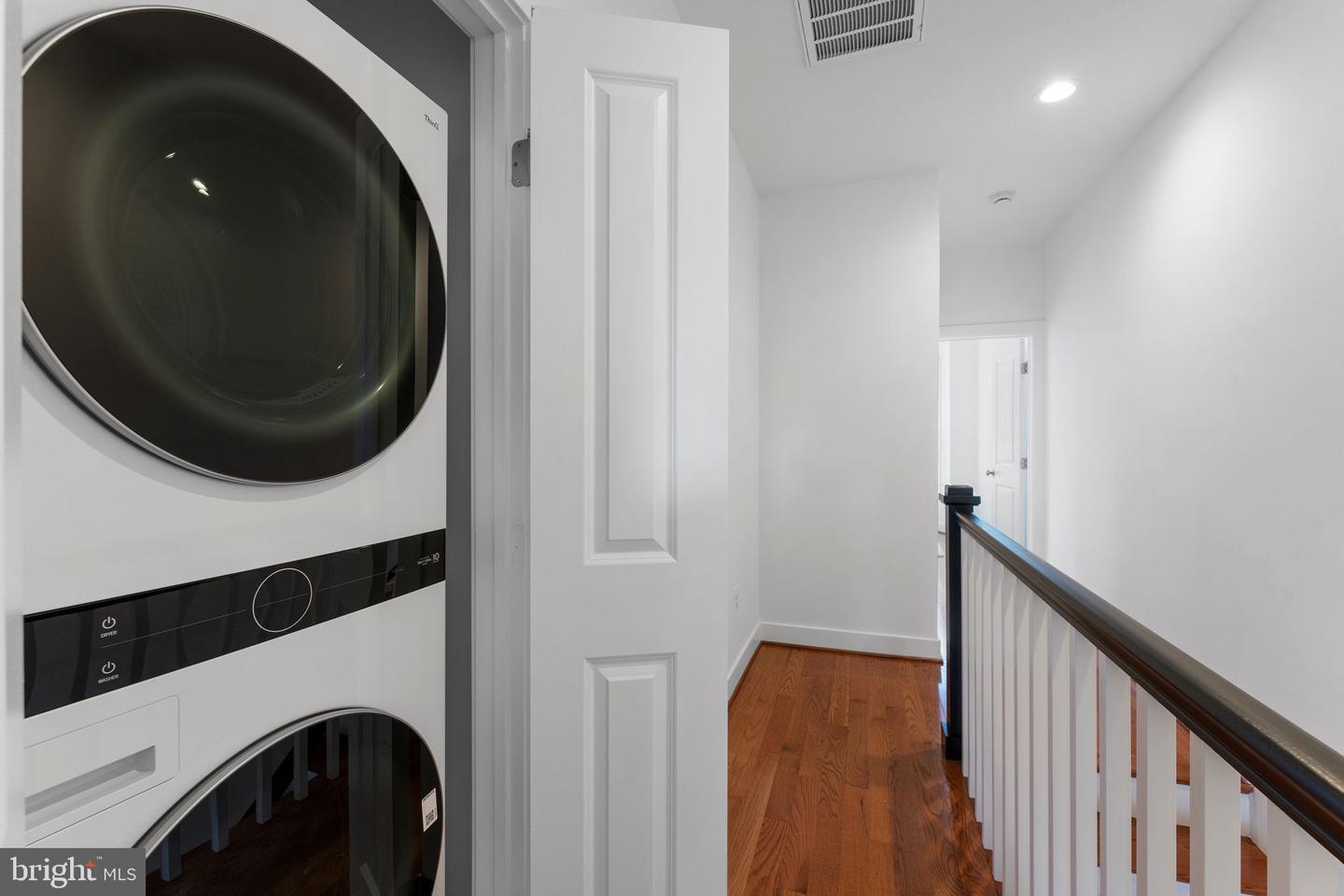 143 13TH ST NE, WASHINGTON, District Of Columbia 20002, 5 Bedrooms Bedrooms, ,3 BathroomsBathrooms,Residential,For sale,143 13TH ST NE,DCDC2197752 MLS # DCDC2197752