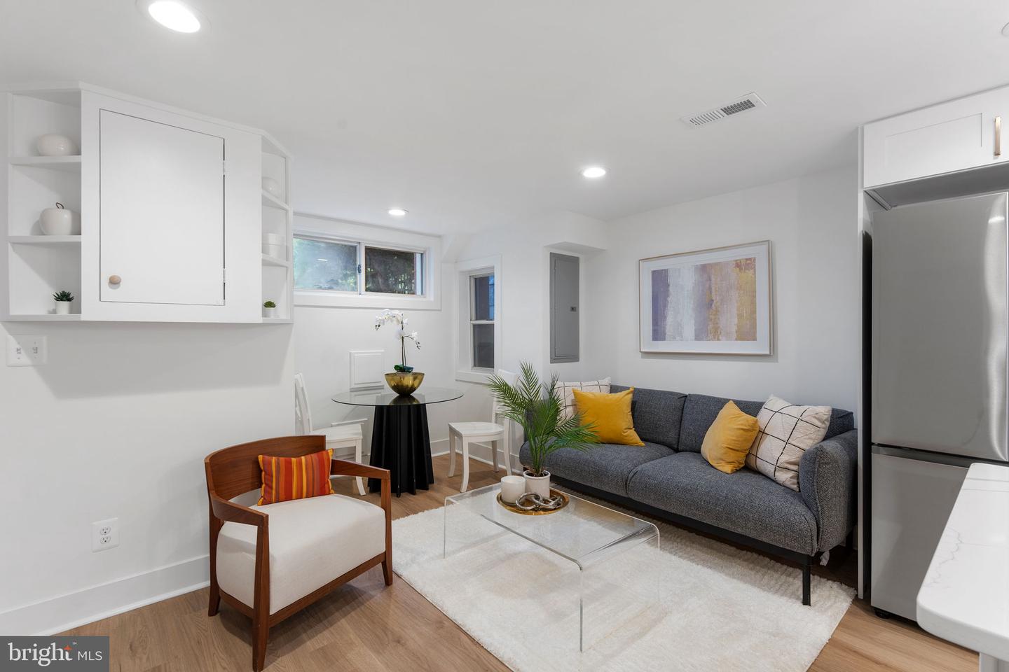 143 13TH ST NE, WASHINGTON, District Of Columbia 20002, 5 Bedrooms Bedrooms, ,3 BathroomsBathrooms,Residential,For sale,143 13TH ST NE,DCDC2197752 MLS # DCDC2197752