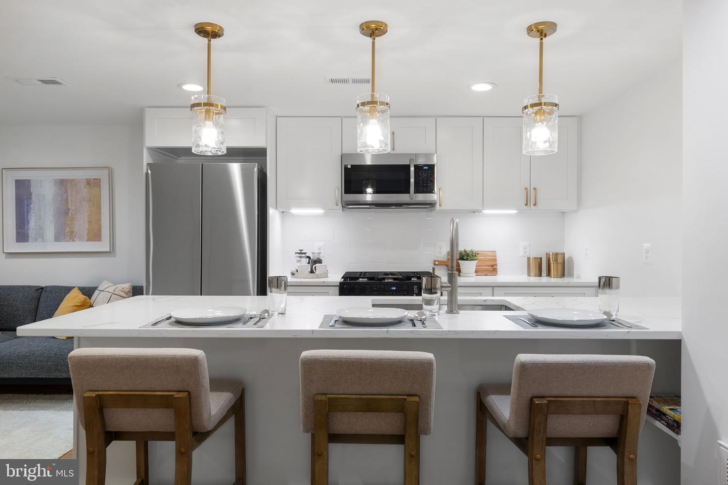 143 13TH ST NE, WASHINGTON, District Of Columbia 20002, 5 Bedrooms Bedrooms, ,3 BathroomsBathrooms,Residential,For sale,143 13TH ST NE,DCDC2197752 MLS # DCDC2197752
