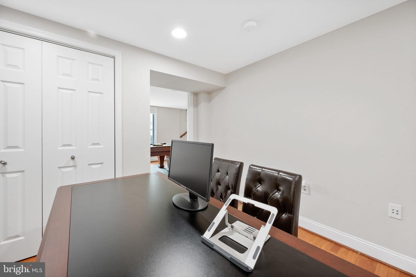 1016 COTTAGE ST SW, VIENNA, Virginia 22180, 5 Bedrooms Bedrooms, ,5 BathroomsBathrooms,Residential,For sale,1016 COTTAGE ST SW,VAFX2237502 MLS # VAFX2237502