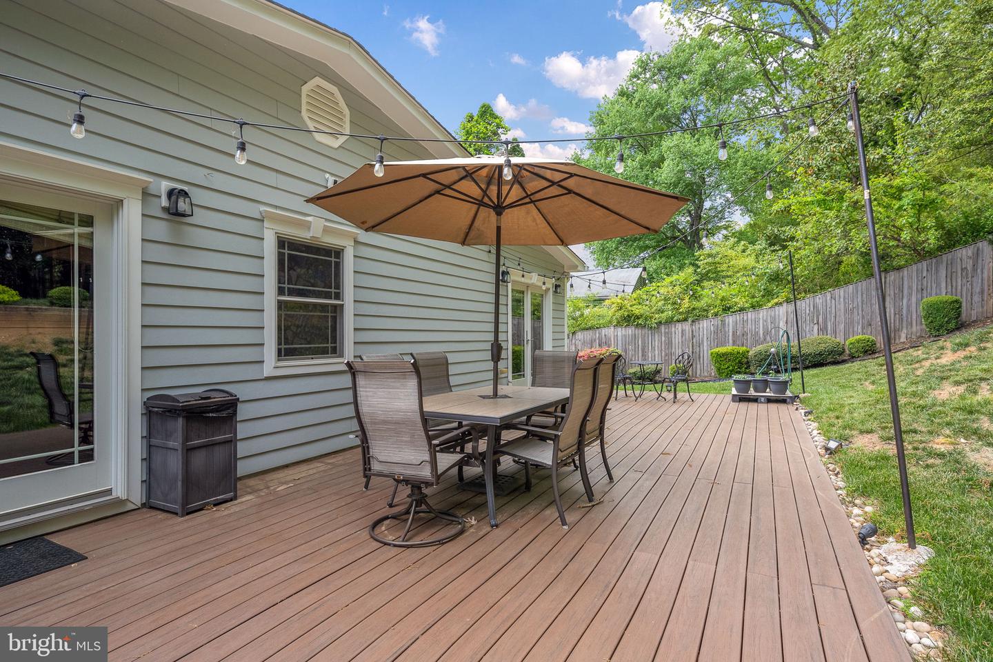 1016 COTTAGE ST SW, VIENNA, Virginia 22180, 5 Bedrooms Bedrooms, ,5 BathroomsBathrooms,Residential,For sale,1016 COTTAGE ST SW,VAFX2237502 MLS # VAFX2237502