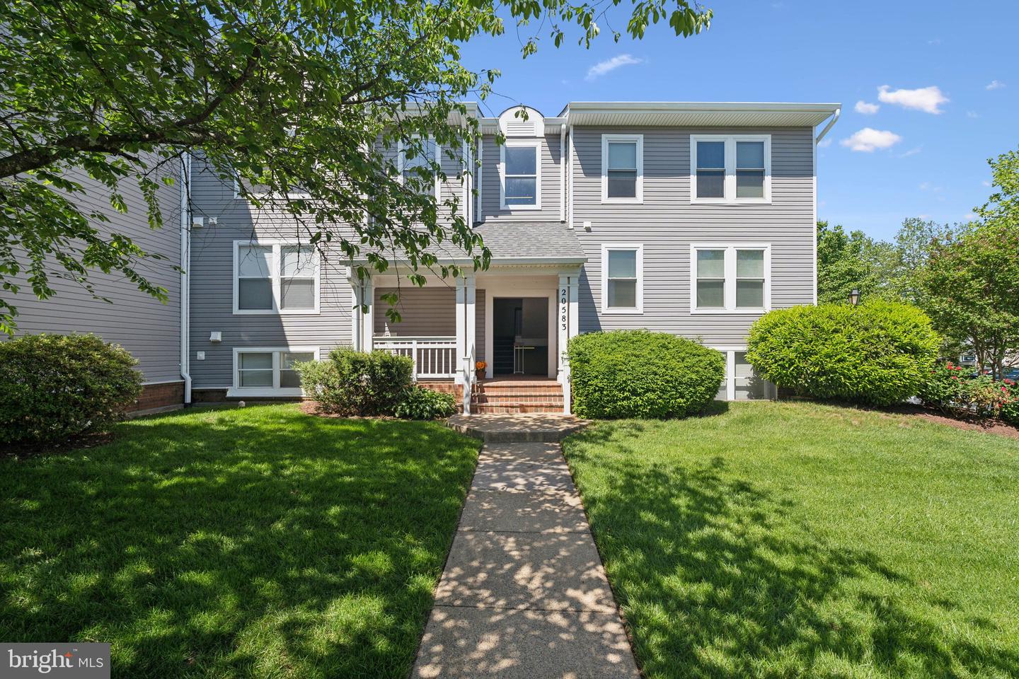 20583 SNOWSHOE SQ #301, ASHBURN, Virginia 20147, 2 Bedrooms Bedrooms, ,2 BathroomsBathrooms,Residential,For sale,20583 SNOWSHOE SQ #301,VALO2095186 MLS # VALO2095186