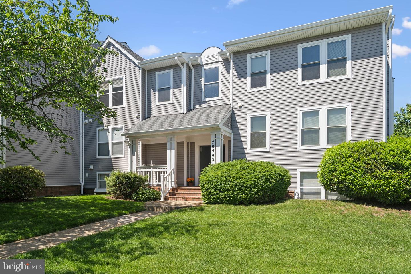 20583 SNOWSHOE SQ #301, ASHBURN, Virginia 20147, 2 Bedrooms Bedrooms, ,2 BathroomsBathrooms,Residential,For sale,20583 SNOWSHOE SQ #301,VALO2095186 MLS # VALO2095186