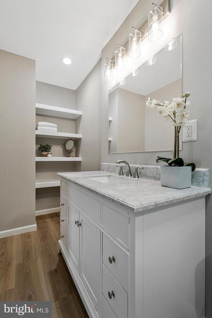1644 SADLERS WELLS, HERNDON, Virginia 20170, 4 Bedrooms Bedrooms, ,2 BathroomsBathrooms,Residential,For sale,1644 SADLERS WELLS,VAFX2237972 MLS # VAFX2237972