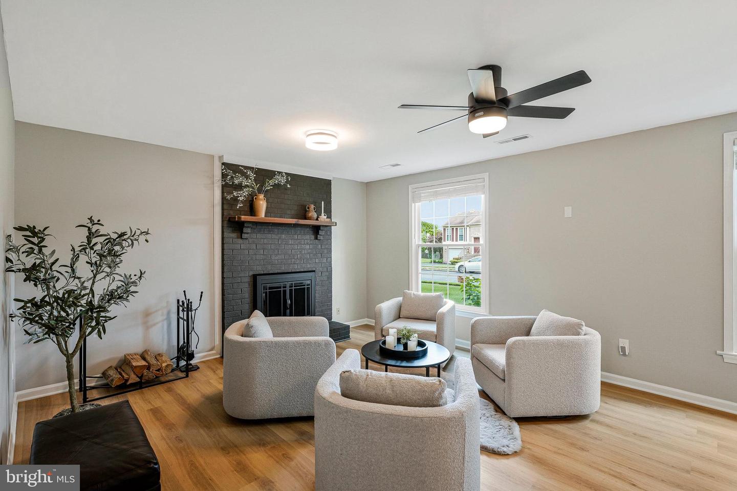 1644 SADLERS WELLS, HERNDON, Virginia 20170, 4 Bedrooms Bedrooms, ,2 BathroomsBathrooms,Residential,For sale,1644 SADLERS WELLS,VAFX2237972 MLS # VAFX2237972