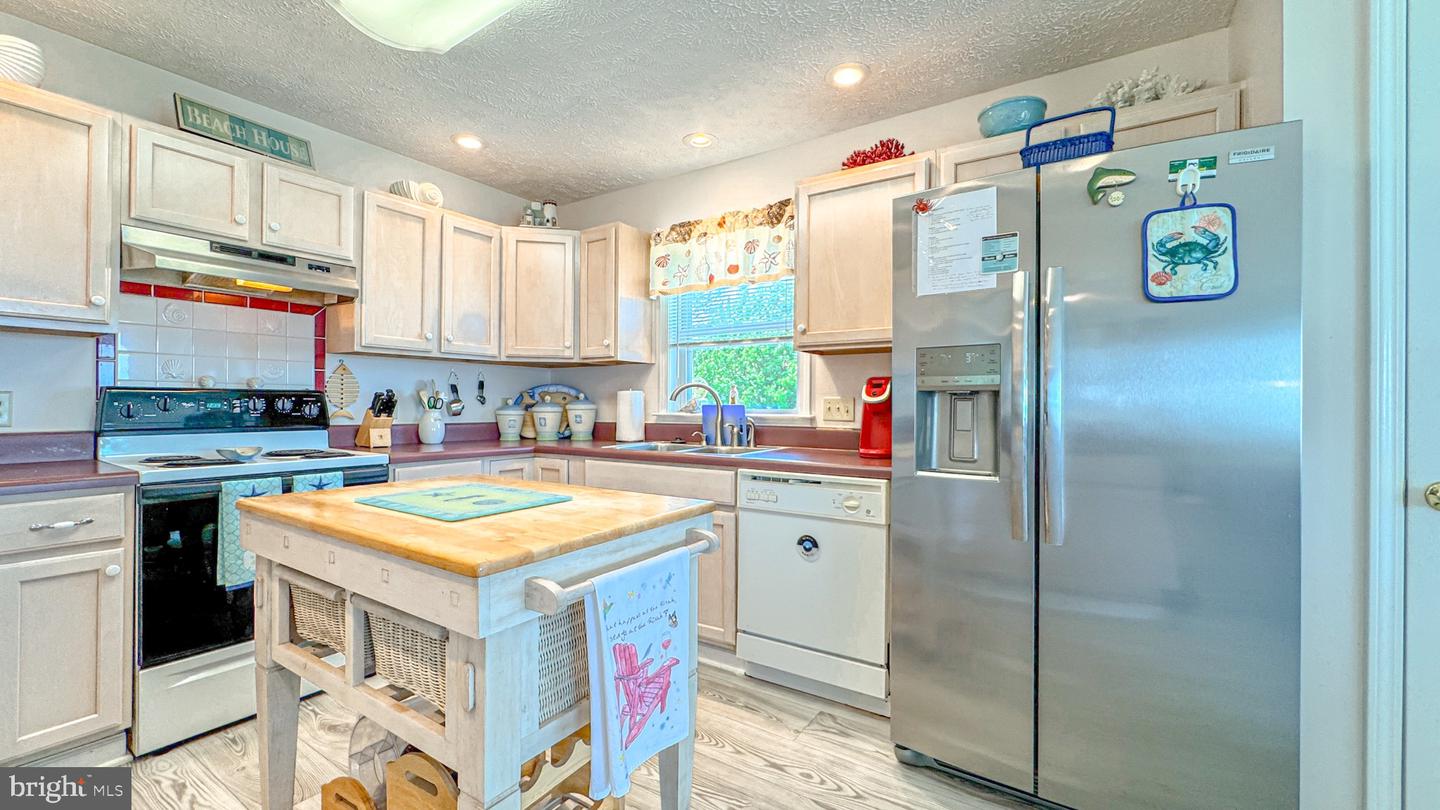 239 POTOMAC DR, HEATHSVILLE, Virginia 22473, 3 Bedrooms Bedrooms, ,2 BathroomsBathrooms,Residential,For sale,239 POTOMAC DR,VANV2001580 MLS # VANV2001580