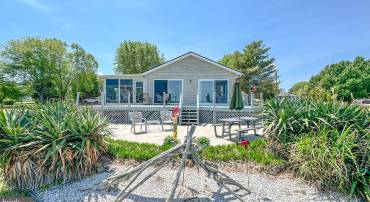 239 POTOMAC DR, HEATHSVILLE, Virginia 22473, 3 Bedrooms Bedrooms, ,2 BathroomsBathrooms,Residential,For sale,239 POTOMAC DR,VANV2001580 MLS # VANV2001580