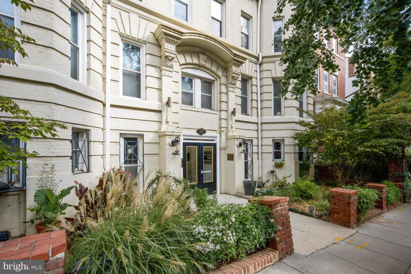 1831 BELMONT RD NW #201, WASHINGTON, District Of Columbia 20009, ,1 BathroomBathrooms,Residential,For sale,1831 BELMONT RD NW #201,DCDC2199044 MLS # DCDC2199044