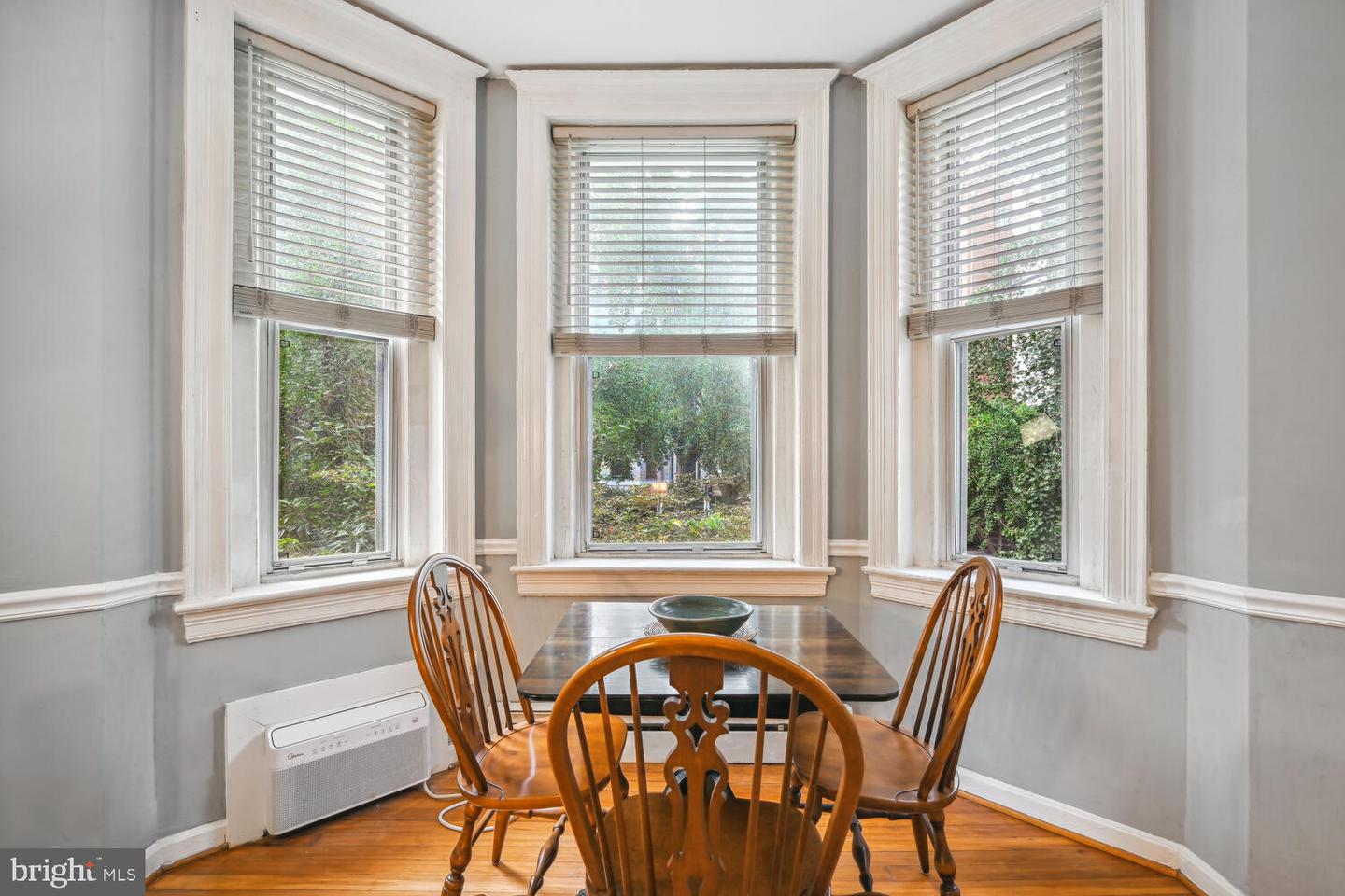 1831 BELMONT RD NW #201, WASHINGTON, District Of Columbia 20009, ,1 BathroomBathrooms,Residential,For sale,1831 BELMONT RD NW #201,DCDC2199044 MLS # DCDC2199044