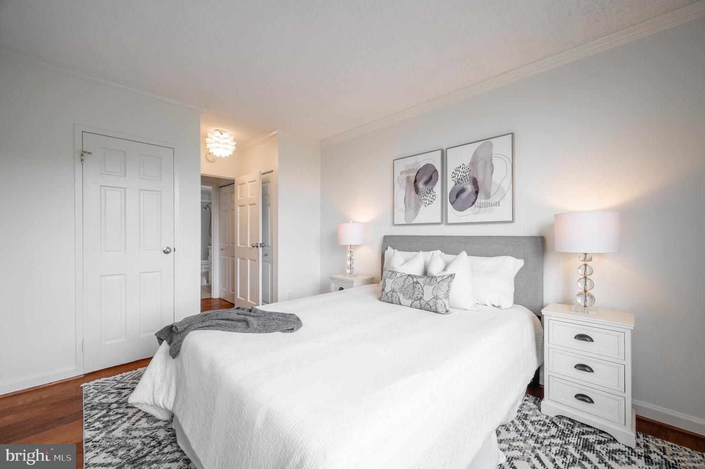 5500 HOLMES RUN PKWY #418, ALEXANDRIA, Virginia 22304, 1 Bedroom Bedrooms, ,1 BathroomBathrooms,Residential,For sale,5500 HOLMES RUN PKWY #418,VAAX2044964 MLS # VAAX2044964
