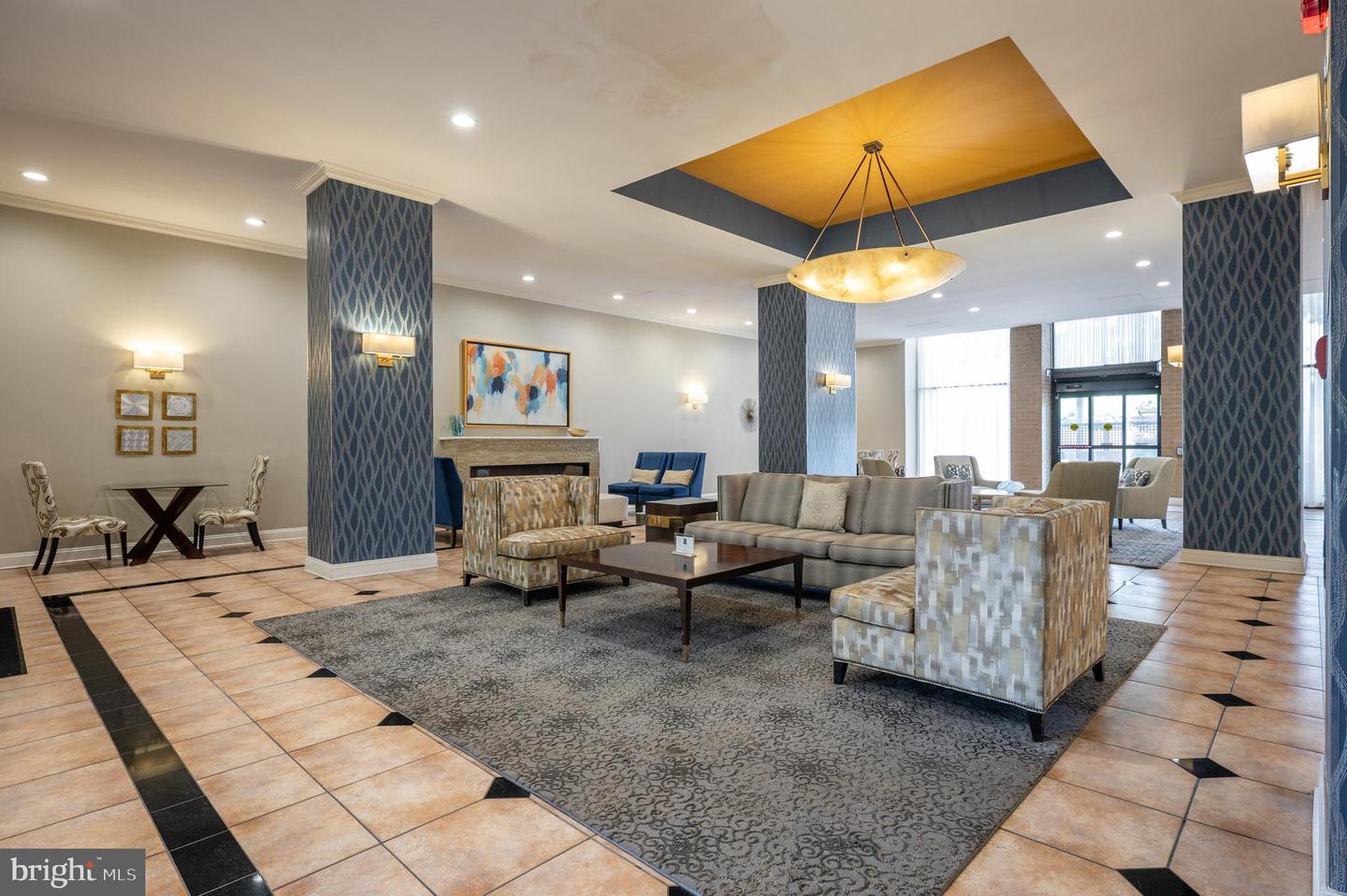 5500 HOLMES RUN PKWY #418, ALEXANDRIA, Virginia 22304, 1 Bedroom Bedrooms, ,1 BathroomBathrooms,Residential,For sale,5500 HOLMES RUN PKWY #418,VAAX2044964 MLS # VAAX2044964