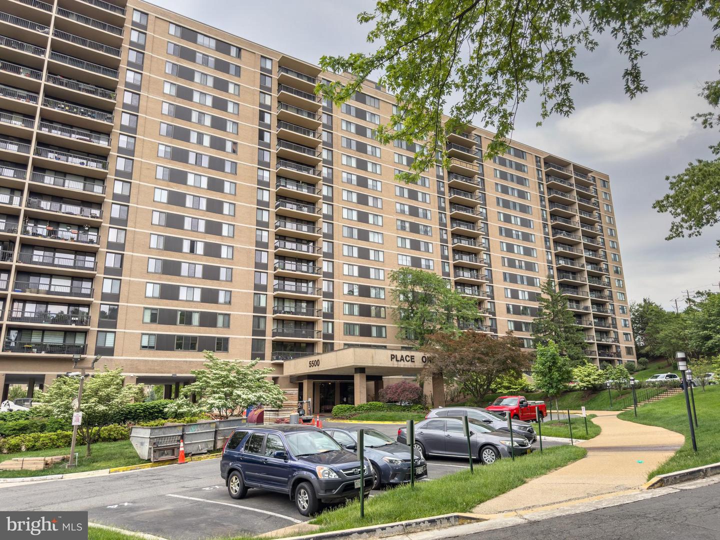 5500 HOLMES RUN PKWY #418, ALEXANDRIA, Virginia 22304, 1 Bedroom Bedrooms, ,1 BathroomBathrooms,Residential,For sale,5500 HOLMES RUN PKWY #418,VAAX2044964 MLS # VAAX2044964