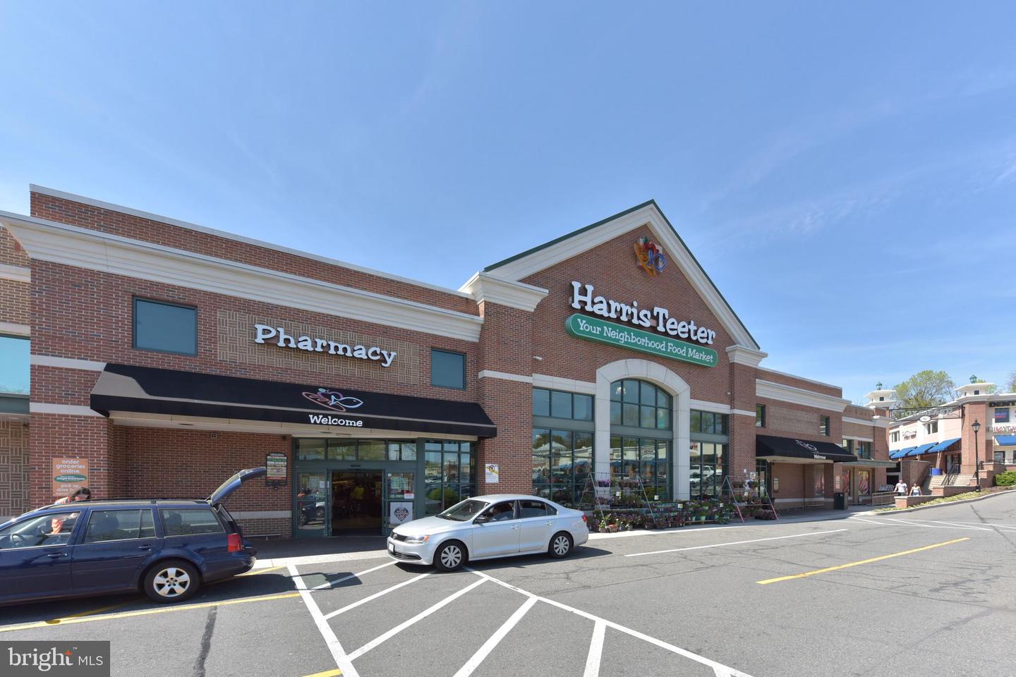 5500 HOLMES RUN PKWY #418, ALEXANDRIA, Virginia 22304, 1 Bedroom Bedrooms, ,1 BathroomBathrooms,Residential,For sale,5500 HOLMES RUN PKWY #418,VAAX2044964 MLS # VAAX2044964