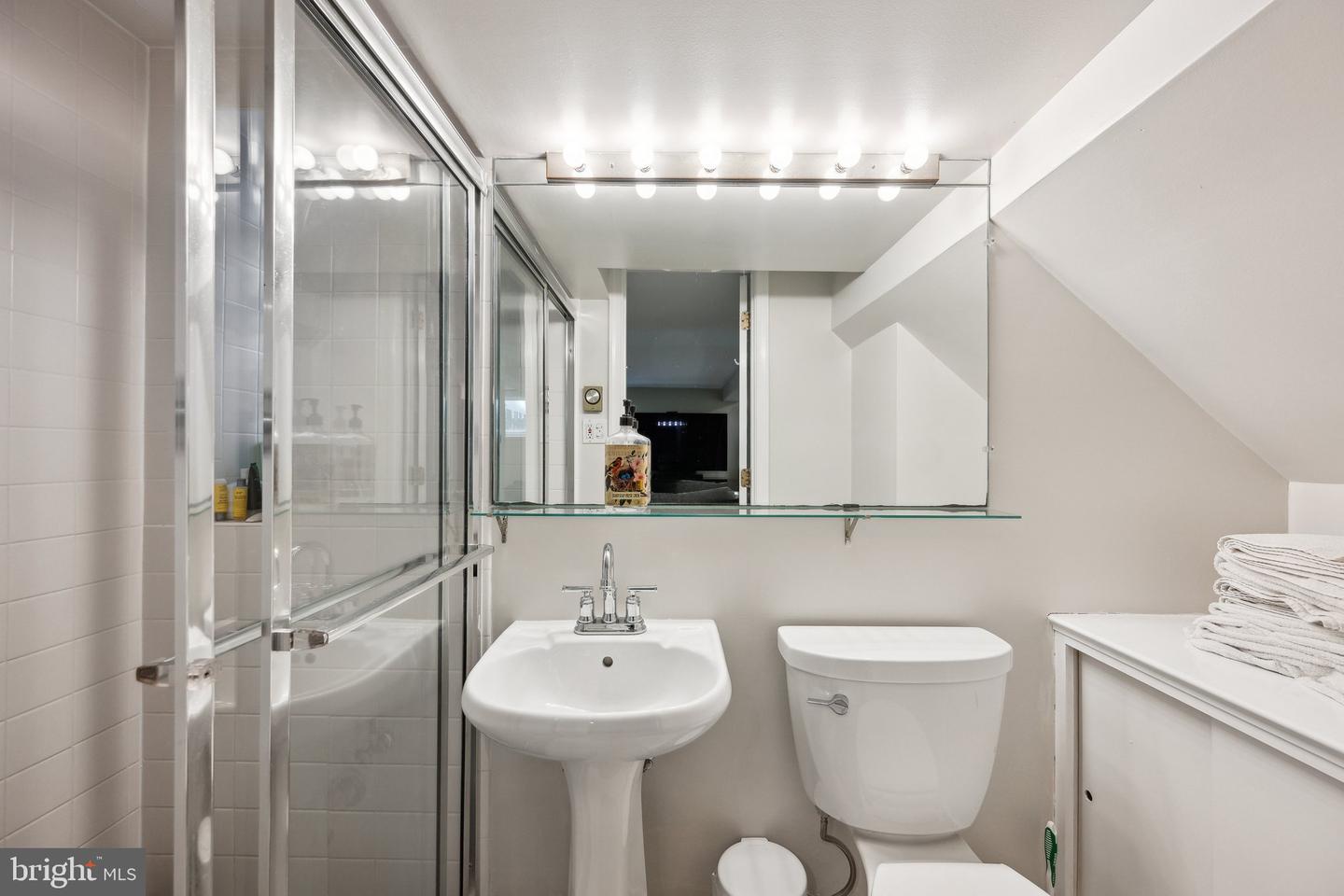 6419 BARNABY ST NW, WASHINGTON, District Of Columbia 20015, 4 Bedrooms Bedrooms, ,3 BathroomsBathrooms,Residential,For sale,6419 BARNABY ST NW,DCDC2199172 MLS # DCDC2199172