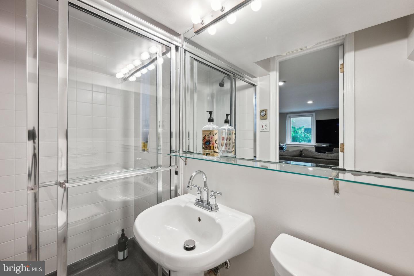 6419 BARNABY ST NW, WASHINGTON, District Of Columbia 20015, 4 Bedrooms Bedrooms, ,3 BathroomsBathrooms,Residential,For sale,6419 BARNABY ST NW,DCDC2199172 MLS # DCDC2199172