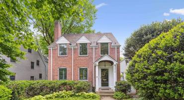 6419 BARNABY ST NW, WASHINGTON, District Of Columbia 20015, 4 Bedrooms Bedrooms, ,3 BathroomsBathrooms,Residential,For sale,6419 BARNABY ST NW,DCDC2199172 MLS # DCDC2199172