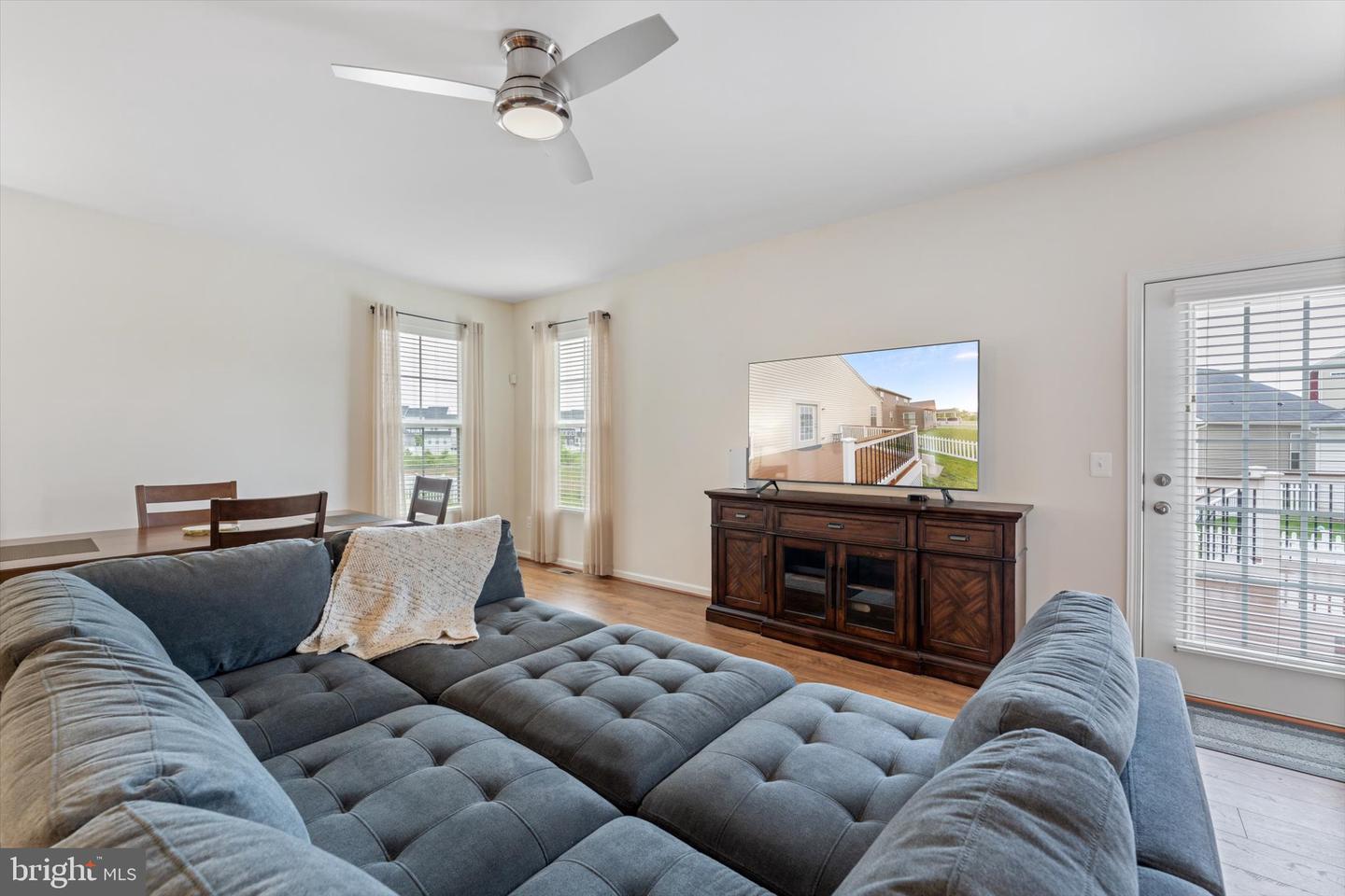 102 JEWEL BOX DR, STEPHENSON, Virginia 22656, 3 Bedrooms Bedrooms, ,2 BathroomsBathrooms,Residential,For sale,102 JEWEL BOX DR,VAFV2033954 MLS # VAFV2033954