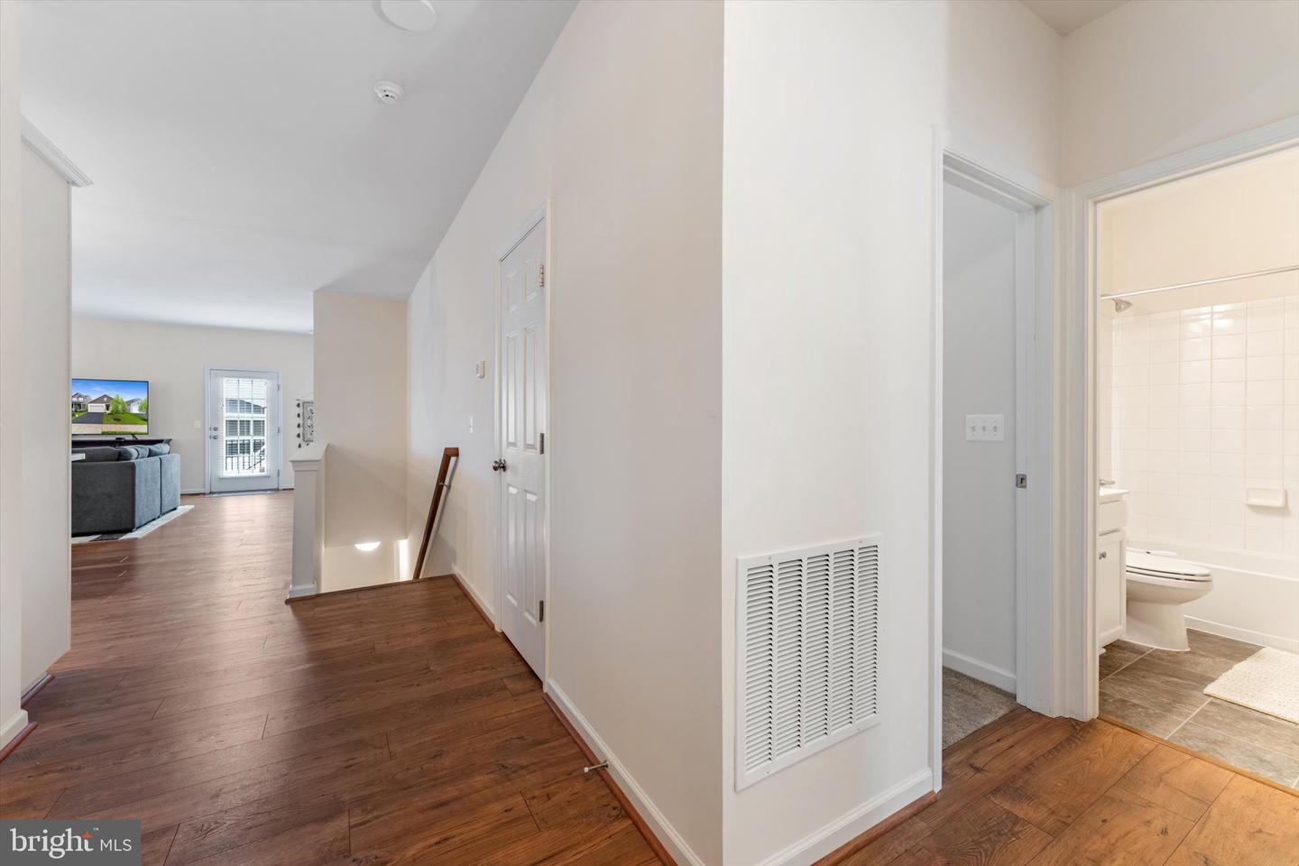 102 JEWEL BOX DR, STEPHENSON, Virginia 22656, 3 Bedrooms Bedrooms, ,2 BathroomsBathrooms,Residential,For sale,102 JEWEL BOX DR,VAFV2033954 MLS # VAFV2033954