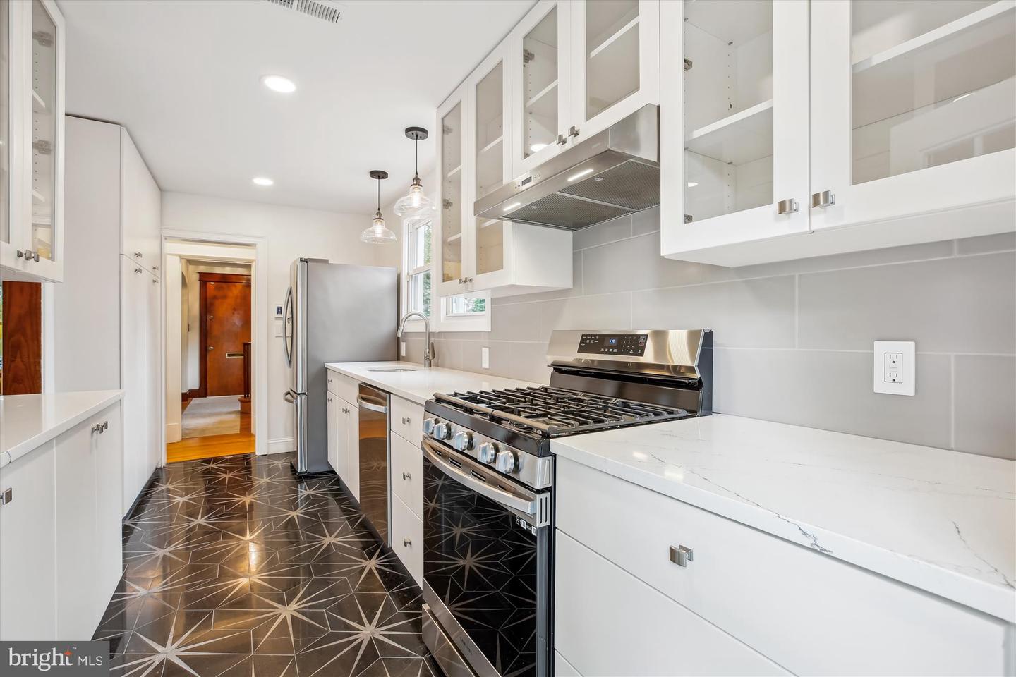 4311 ELLICOTT ST NW, WASHINGTON, District Of Columbia 20016, 3 Bedrooms Bedrooms, ,3 BathroomsBathrooms,Residential,For sale,4311 ELLICOTT ST NW,DCDC2199486 MLS # DCDC2199486