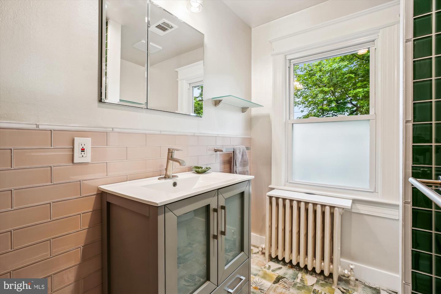 4311 ELLICOTT ST NW, WASHINGTON, District Of Columbia 20016, 3 Bedrooms Bedrooms, ,3 BathroomsBathrooms,Residential,For sale,4311 ELLICOTT ST NW,DCDC2199486 MLS # DCDC2199486