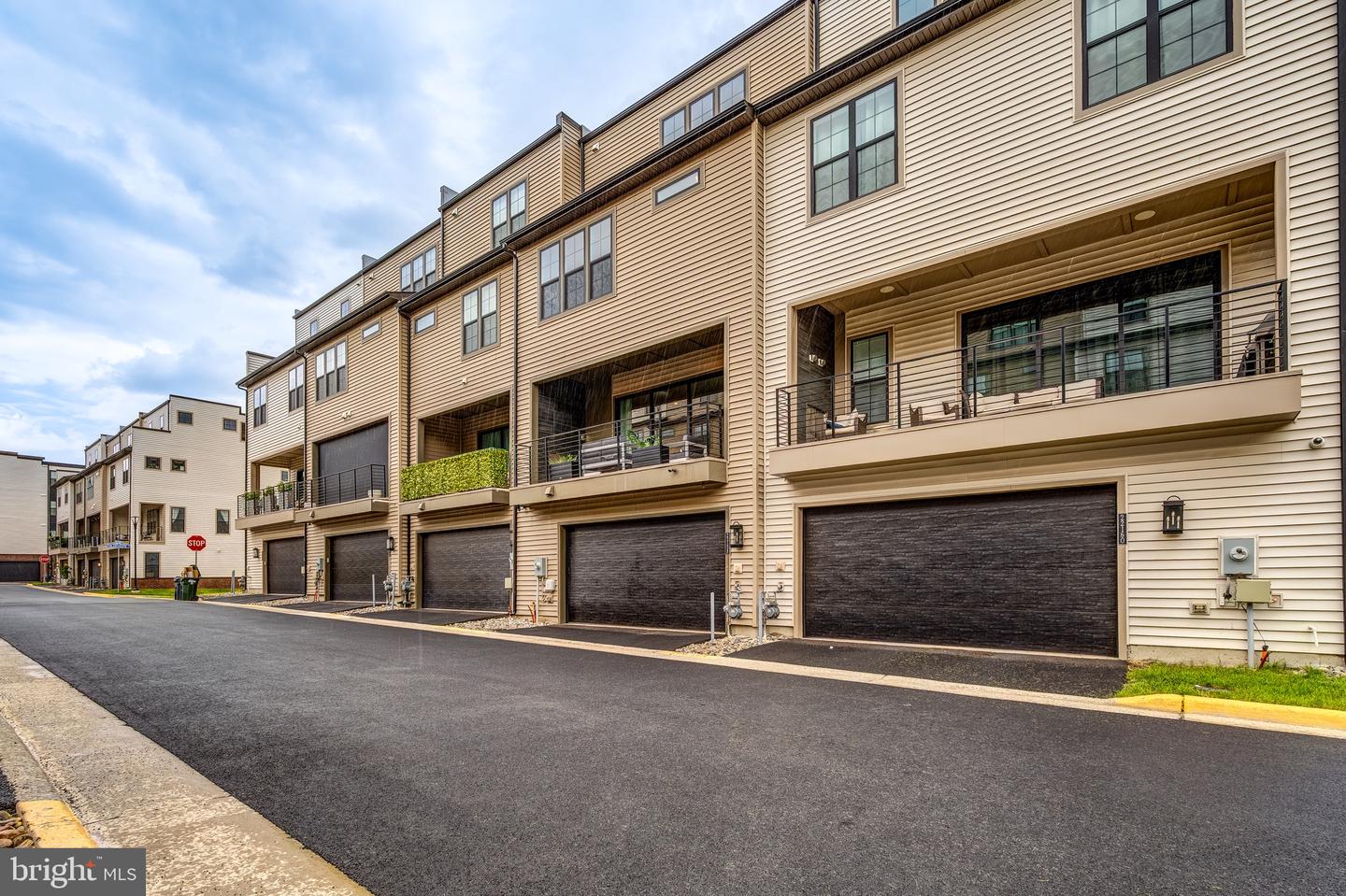 22158 PENELOPE HEIGHTS TER, ASHBURN, Virginia 20148, 3 Bedrooms Bedrooms, ,3 BathroomsBathrooms,Residential,For sale,22158 PENELOPE HEIGHTS TER,VALO2095804 MLS # VALO2095804