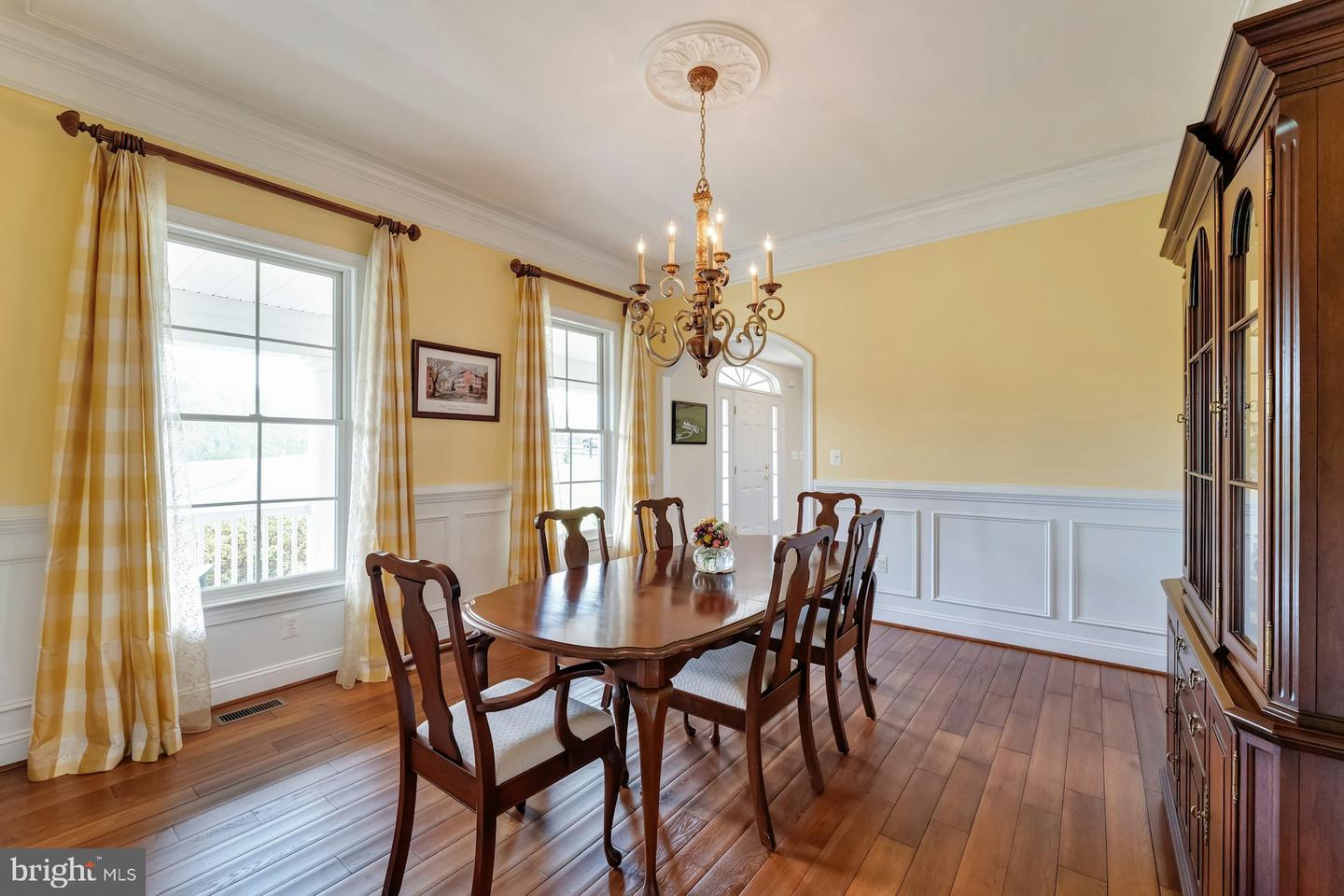 39918 LOOKOUT LN, WATERFORD, Virginia 20197, 4 Bedrooms Bedrooms, ,4 BathroomsBathrooms,Residential,For sale,39918 LOOKOUT LN,VALO2095864 MLS # VALO2095864
