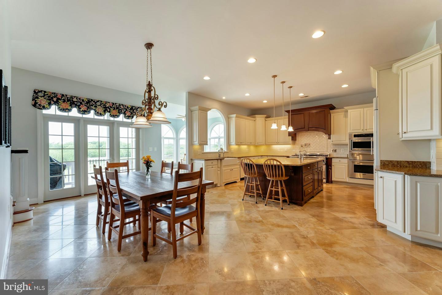 39918 LOOKOUT LN, WATERFORD, Virginia 20197, 4 Bedrooms Bedrooms, ,4 BathroomsBathrooms,Residential,For sale,39918 LOOKOUT LN,VALO2095864 MLS # VALO2095864