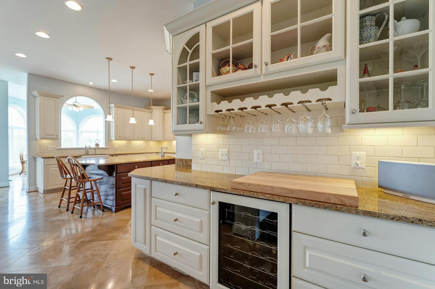 39918 LOOKOUT LN, WATERFORD, Virginia 20197, 4 Bedrooms Bedrooms, ,4 BathroomsBathrooms,Residential,For sale,39918 LOOKOUT LN,VALO2095864 MLS # VALO2095864