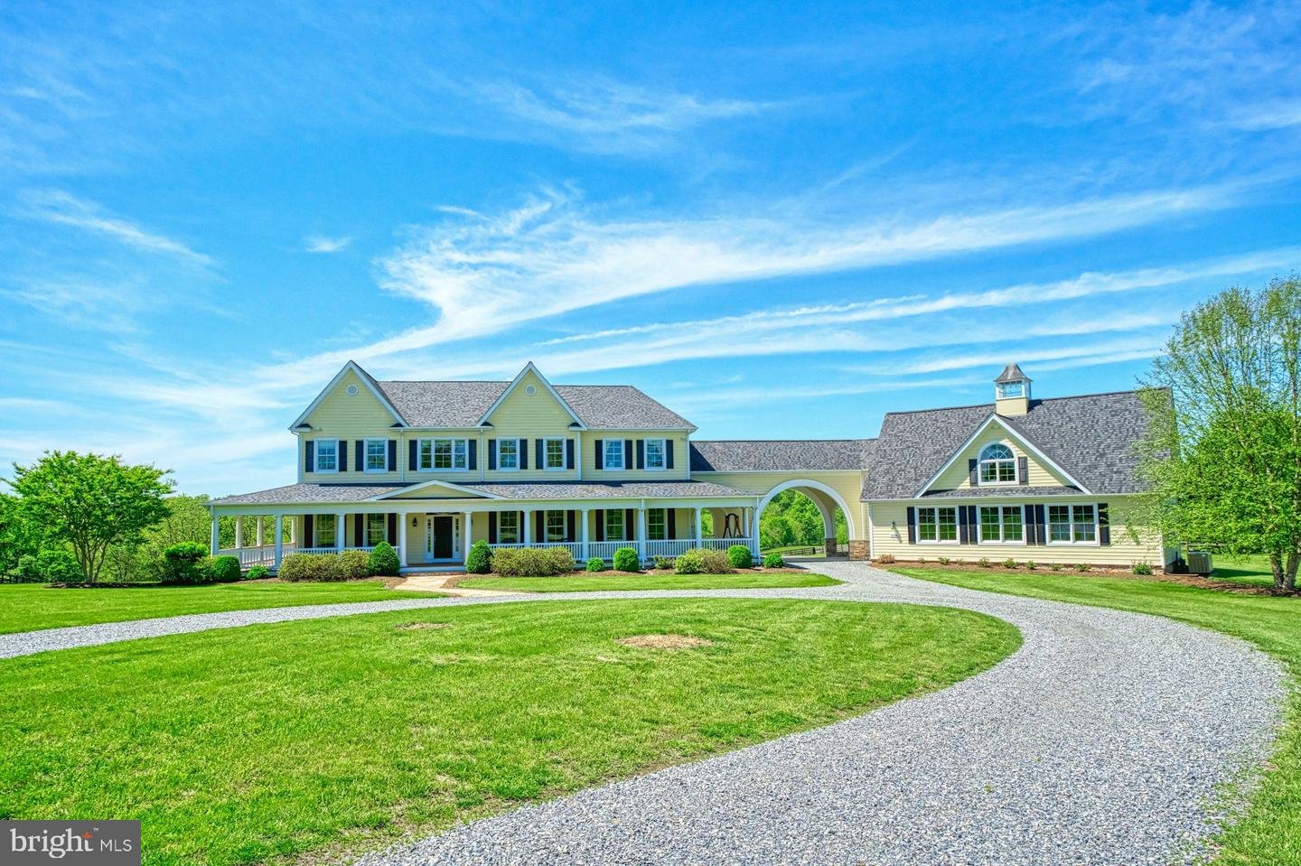 39918 LOOKOUT LN, WATERFORD, Virginia 20197, 4 Bedrooms Bedrooms, ,4 BathroomsBathrooms,Residential,For sale,39918 LOOKOUT LN,VALO2095864 MLS # VALO2095864