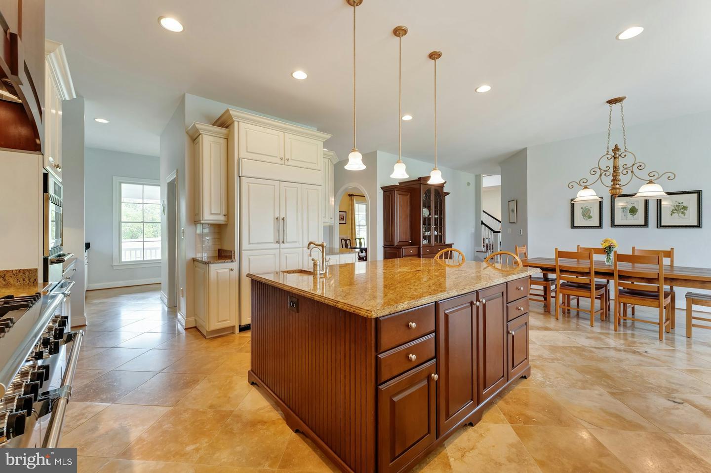 39918 LOOKOUT LN, WATERFORD, Virginia 20197, 4 Bedrooms Bedrooms, ,4 BathroomsBathrooms,Residential,For sale,39918 LOOKOUT LN,VALO2095864 MLS # VALO2095864