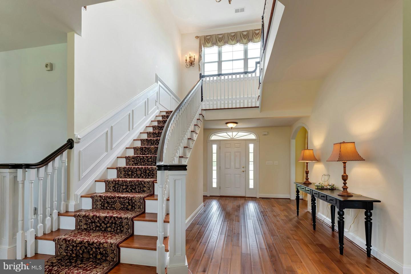 39918 LOOKOUT LN, WATERFORD, Virginia 20197, 4 Bedrooms Bedrooms, ,4 BathroomsBathrooms,Residential,For sale,39918 LOOKOUT LN,VALO2095864 MLS # VALO2095864