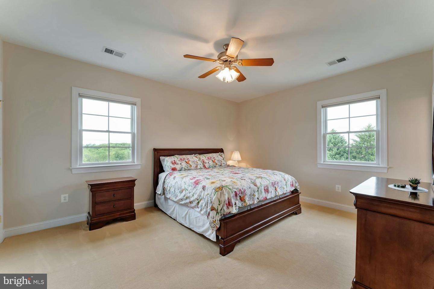 39918 LOOKOUT LN, WATERFORD, Virginia 20197, 4 Bedrooms Bedrooms, ,4 BathroomsBathrooms,Residential,For sale,39918 LOOKOUT LN,VALO2095864 MLS # VALO2095864