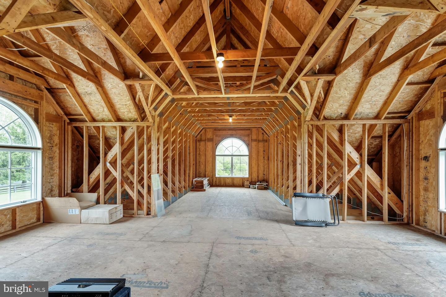 39918 LOOKOUT LN, WATERFORD, Virginia 20197, 4 Bedrooms Bedrooms, ,4 BathroomsBathrooms,Residential,For sale,39918 LOOKOUT LN,VALO2095864 MLS # VALO2095864