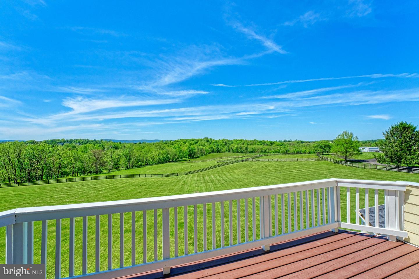39918 LOOKOUT LN, WATERFORD, Virginia 20197, 4 Bedrooms Bedrooms, ,4 BathroomsBathrooms,Residential,For sale,39918 LOOKOUT LN,VALO2095864 MLS # VALO2095864