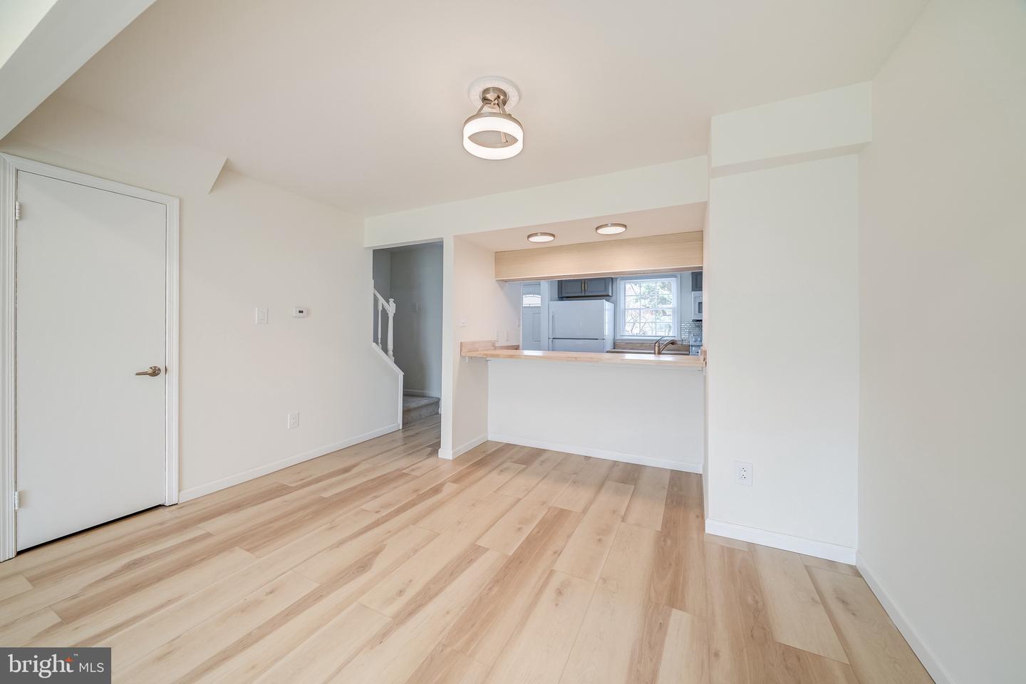 14419 COOL OAK LN, CENTREVILLE, Virginia 20121, 2 Bedrooms Bedrooms, ,1 BathroomBathrooms,Residential,For sale,14419 COOL OAK LN,VAFX2239456 MLS # VAFX2239456