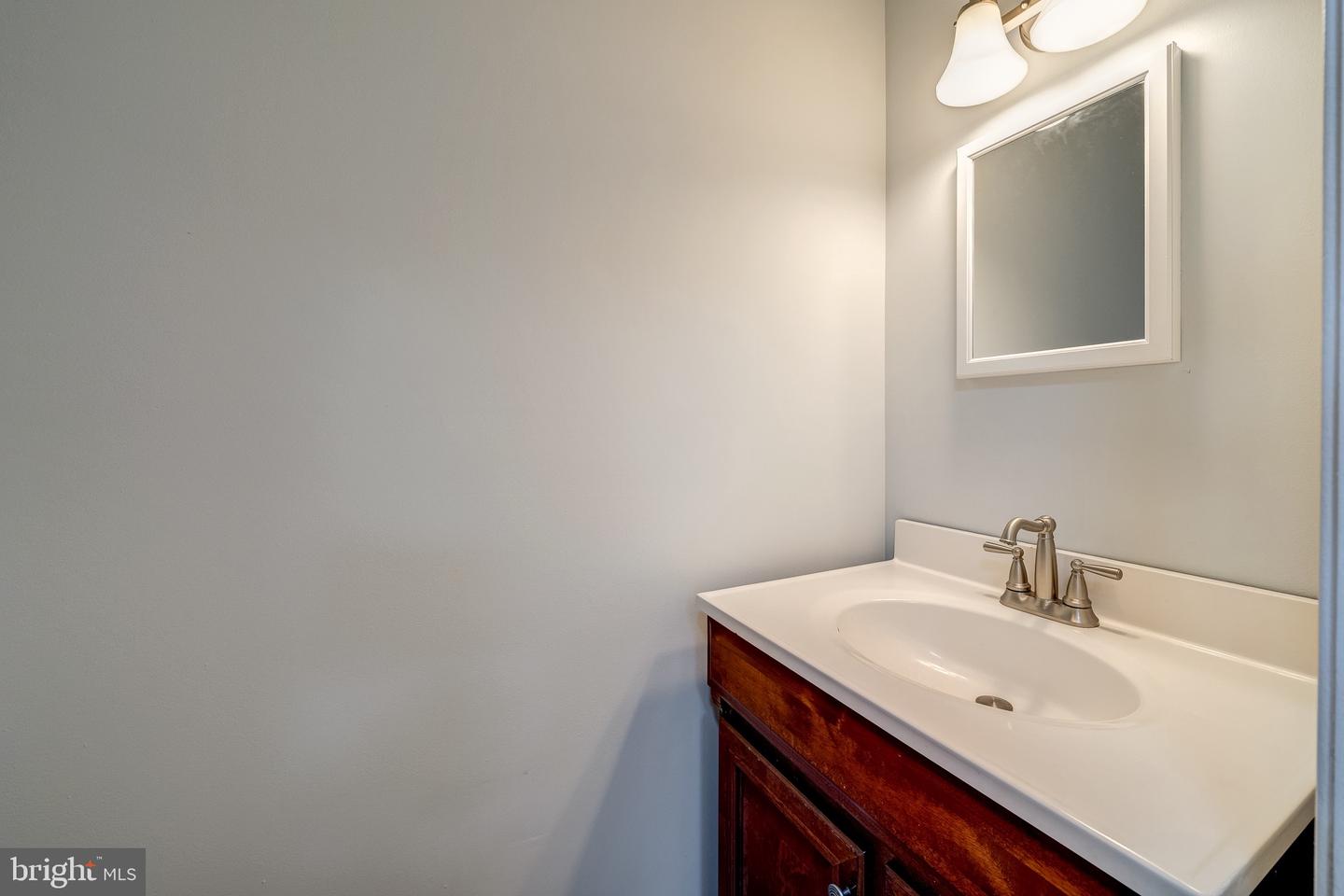 14419 COOL OAK LN, CENTREVILLE, Virginia 20121, 2 Bedrooms Bedrooms, ,1 BathroomBathrooms,Residential,For sale,14419 COOL OAK LN,VAFX2239456 MLS # VAFX2239456
