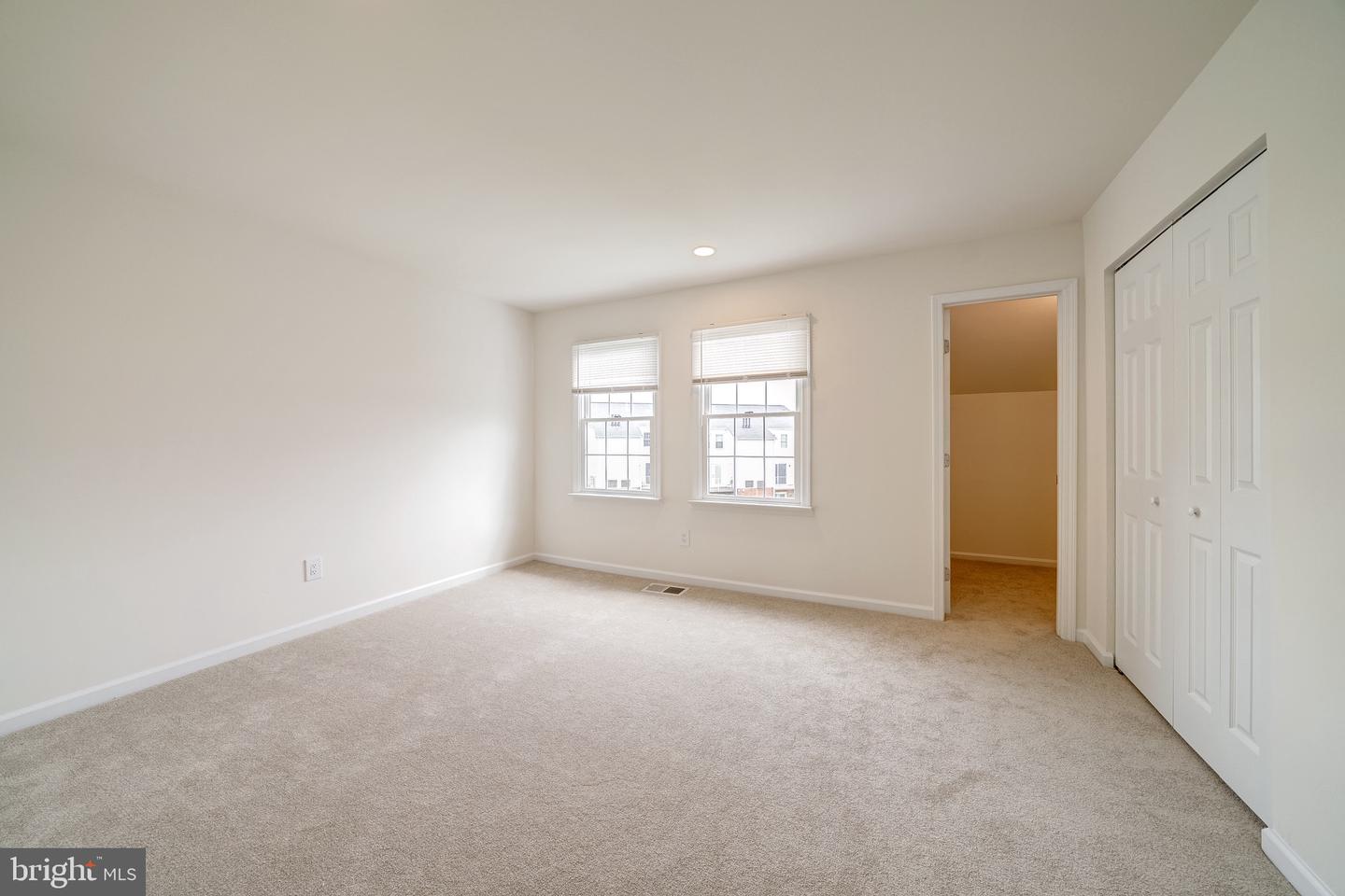 14419 COOL OAK LN, CENTREVILLE, Virginia 20121, 2 Bedrooms Bedrooms, ,1 BathroomBathrooms,Residential,For sale,14419 COOL OAK LN,VAFX2239456 MLS # VAFX2239456