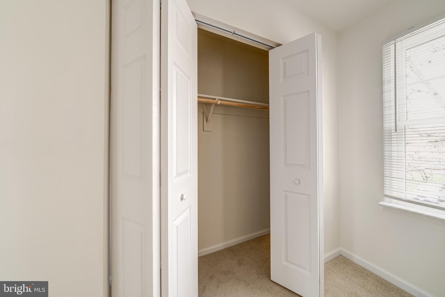 14419 COOL OAK LN, CENTREVILLE, Virginia 20121, 2 Bedrooms Bedrooms, ,1 BathroomBathrooms,Residential,For sale,14419 COOL OAK LN,VAFX2239456 MLS # VAFX2239456