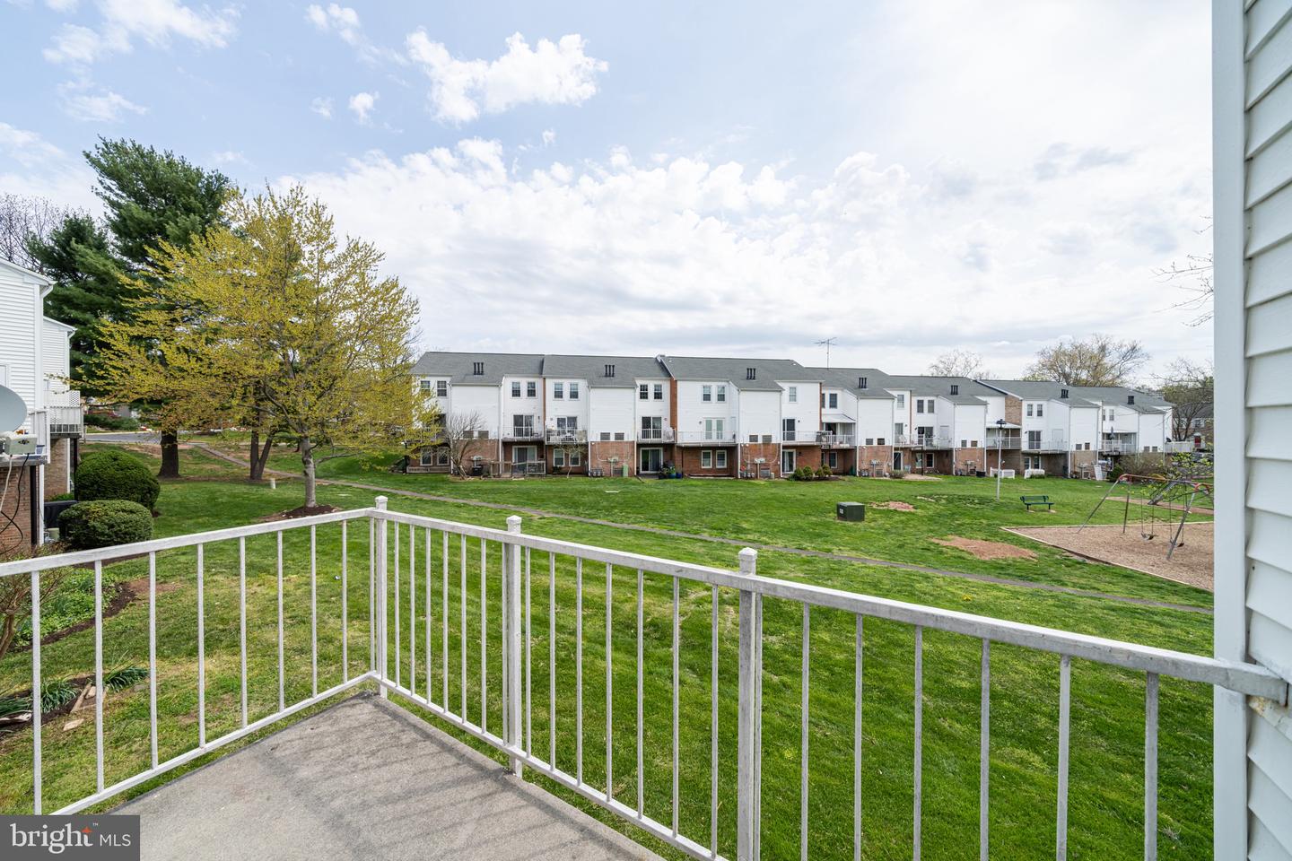 14419 COOL OAK LN, CENTREVILLE, Virginia 20121, 2 Bedrooms Bedrooms, ,1 BathroomBathrooms,Residential,For sale,14419 COOL OAK LN,VAFX2239456 MLS # VAFX2239456