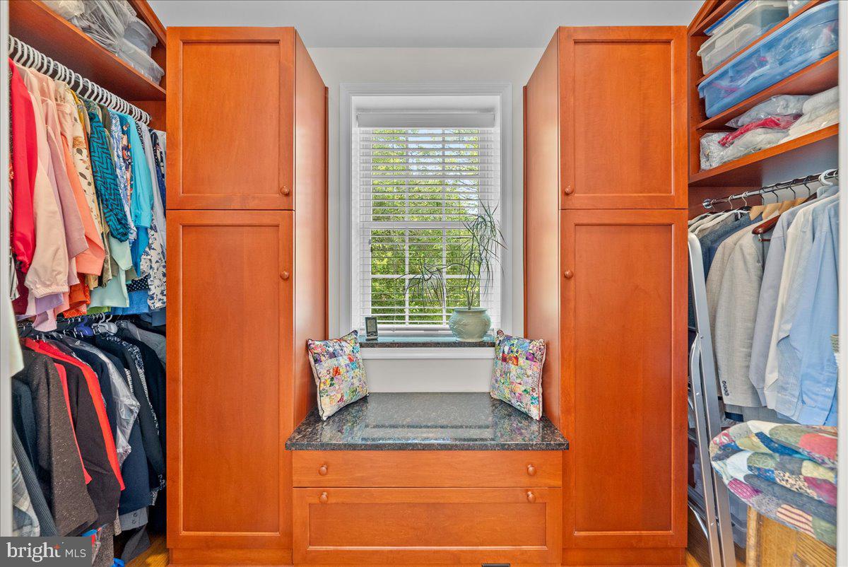 6223 LANGSTON BLVD, ARLINGTON, Virginia 22205, 3 Bedrooms Bedrooms, ,1 BathroomBathrooms,Residential,For sale,6223 LANGSTON BLVD,VAAR2057250 MLS # VAAR2057250