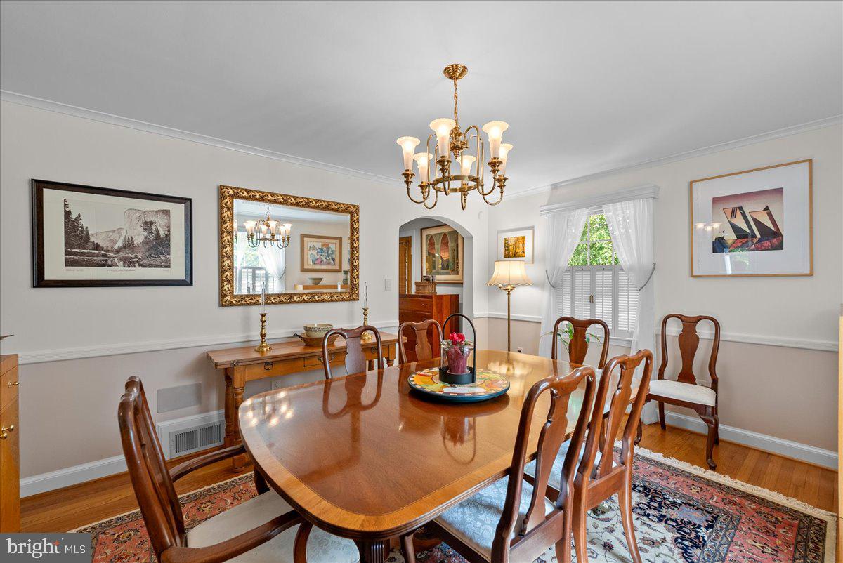 6223 LANGSTON BLVD, ARLINGTON, Virginia 22205, 3 Bedrooms Bedrooms, ,1 BathroomBathrooms,Residential,For sale,6223 LANGSTON BLVD,VAAR2057250 MLS # VAAR2057250