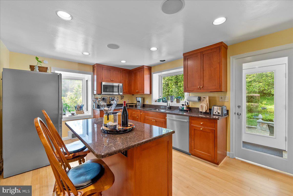 6223 LANGSTON BLVD, ARLINGTON, Virginia 22205, 3 Bedrooms Bedrooms, ,1 BathroomBathrooms,Residential,For sale,6223 LANGSTON BLVD,VAAR2057250 MLS # VAAR2057250