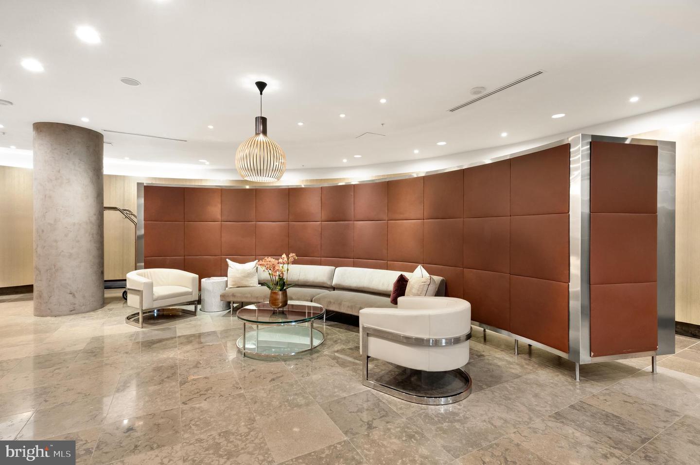 1010 MASSACHUSETTS AVE NW #211, WASHINGTON, District Of Columbia 20001, 1 Bedroom Bedrooms, ,1 BathroomBathrooms,Residential,For sale,1010 MASSACHUSETTS AVE NW #211,DCDC2199756 MLS # DCDC2199756