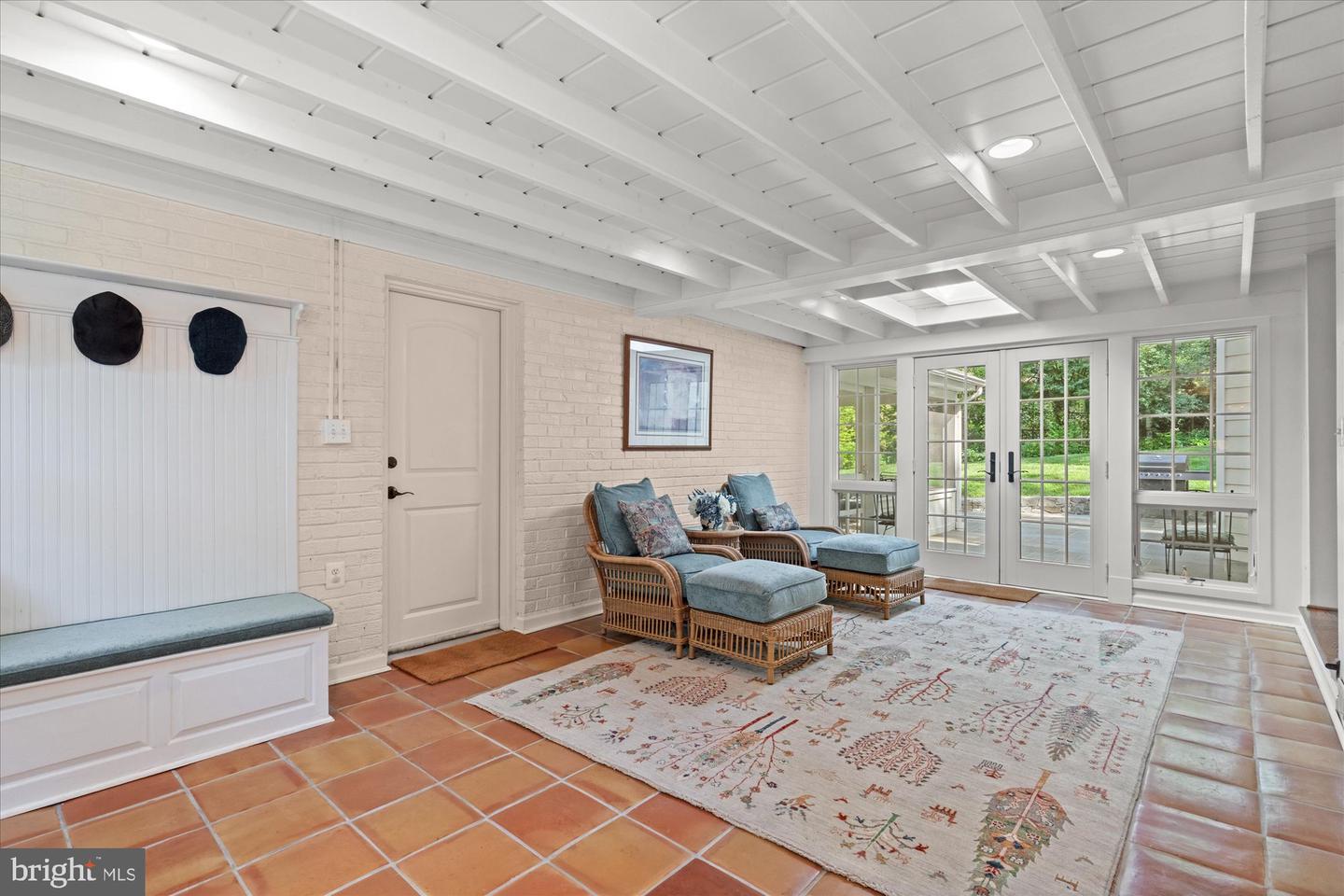 1104 LYNDALE DR, ALEXANDRIA, Virginia 22308, 4 Bedrooms Bedrooms, ,4 BathroomsBathrooms,Residential,For sale,1104 LYNDALE DR,VAFX2239648 MLS # VAFX2239648