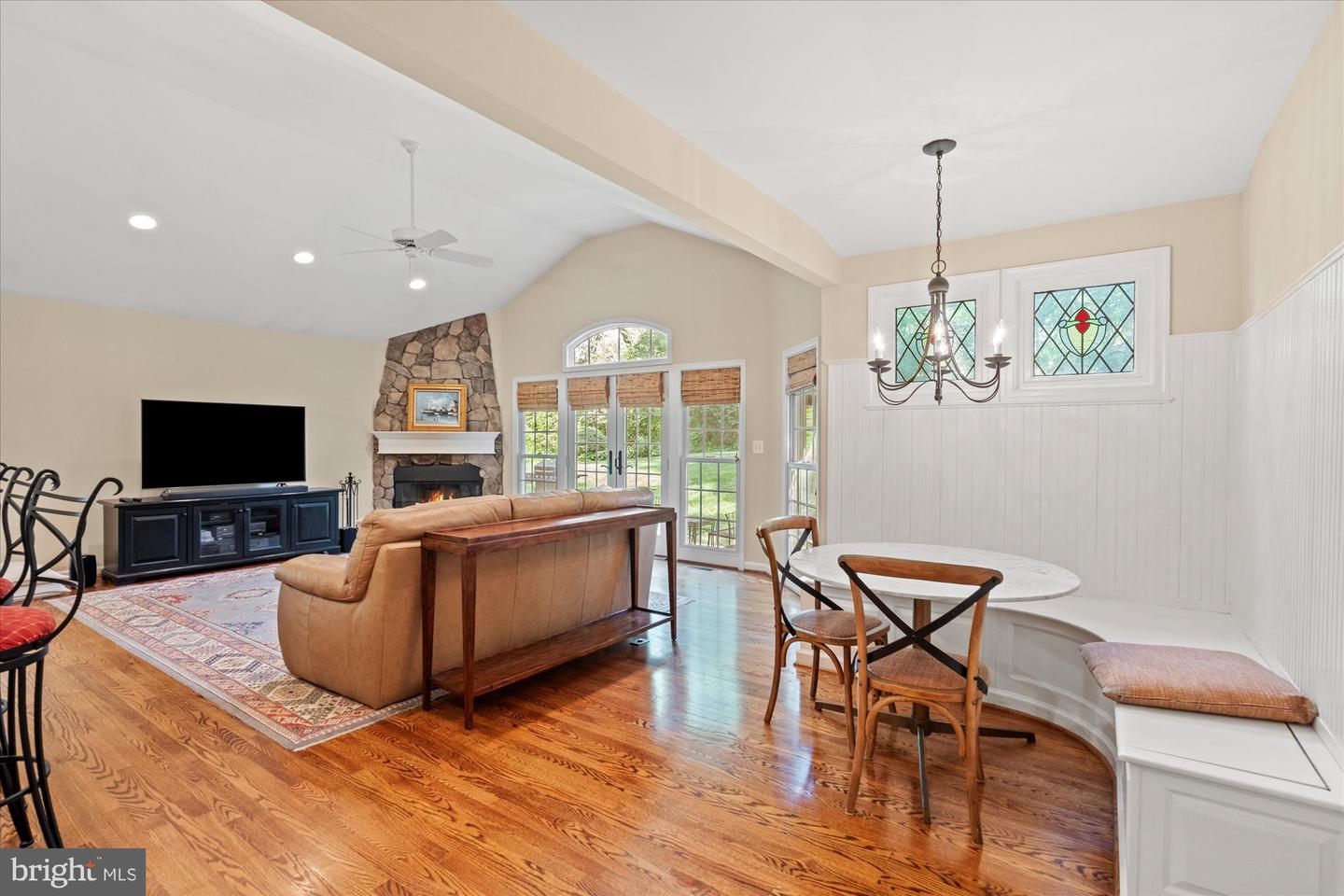 1104 LYNDALE DR, ALEXANDRIA, Virginia 22308, 4 Bedrooms Bedrooms, ,4 BathroomsBathrooms,Residential,For sale,1104 LYNDALE DR,VAFX2239648 MLS # VAFX2239648