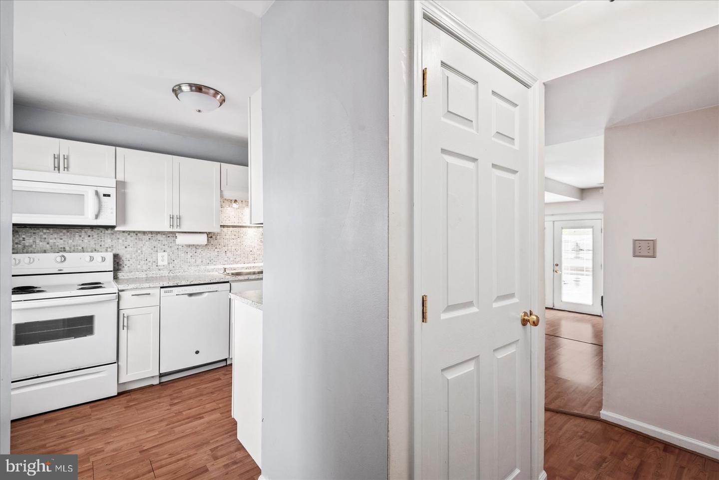 2211 ROCK CREEK RD, FREDERICKSBURG, Virginia 22407, 2 Bedrooms Bedrooms, ,2 BathroomsBathrooms,Residential,For sale,2211 ROCK CREEK RD,VASP2032986 MLS # VASP2032986